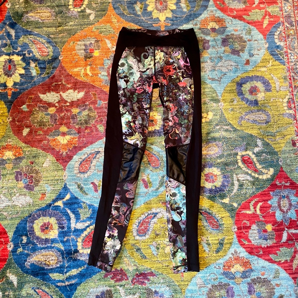 Cynthia Rowley Activewear - Yoga Pants Leggings